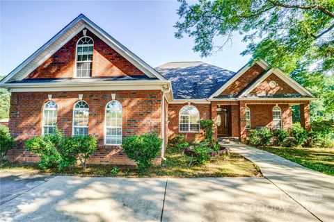 A home in Huntersville