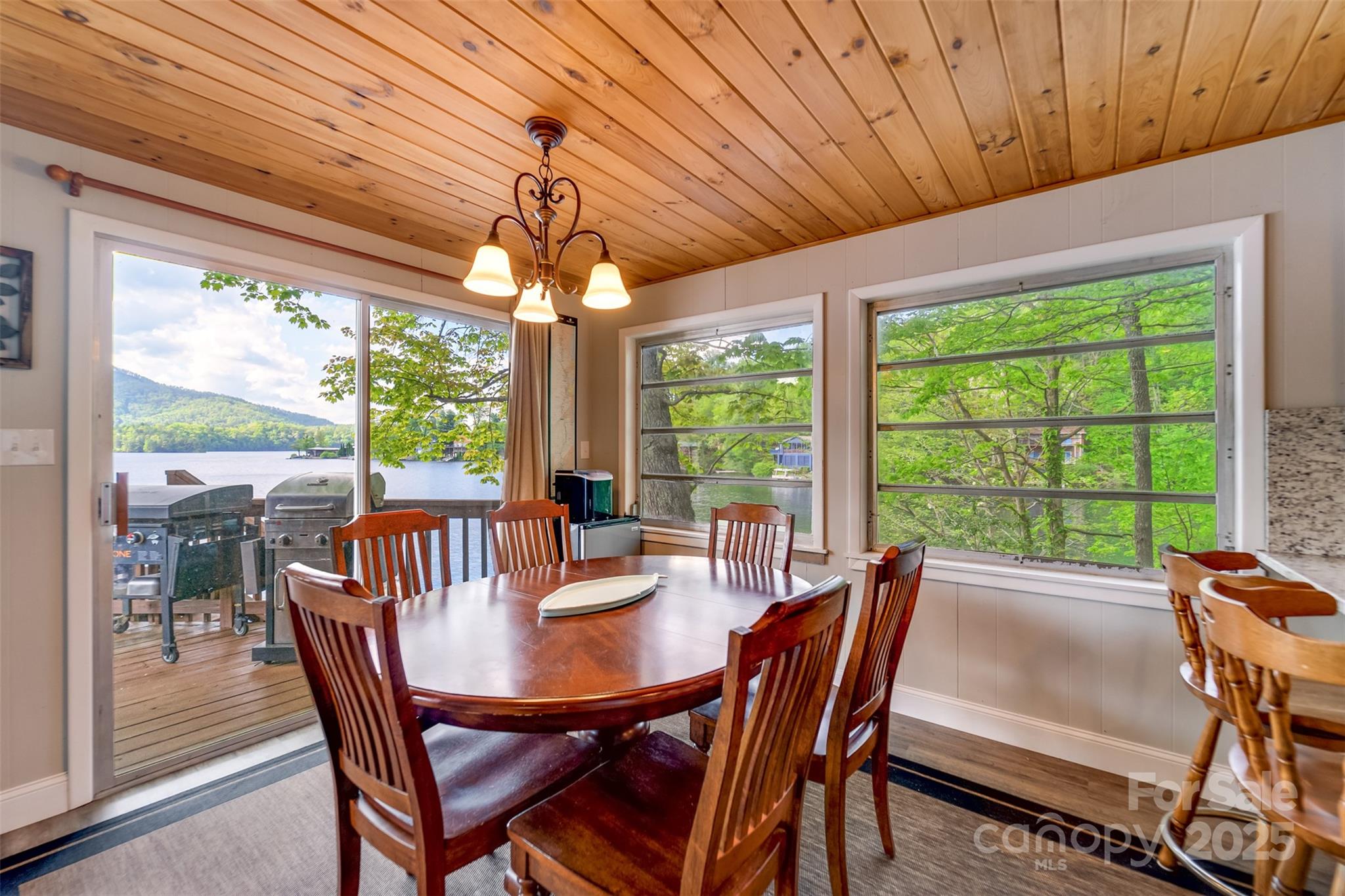 Thunderbird Mountain Resort - Residential