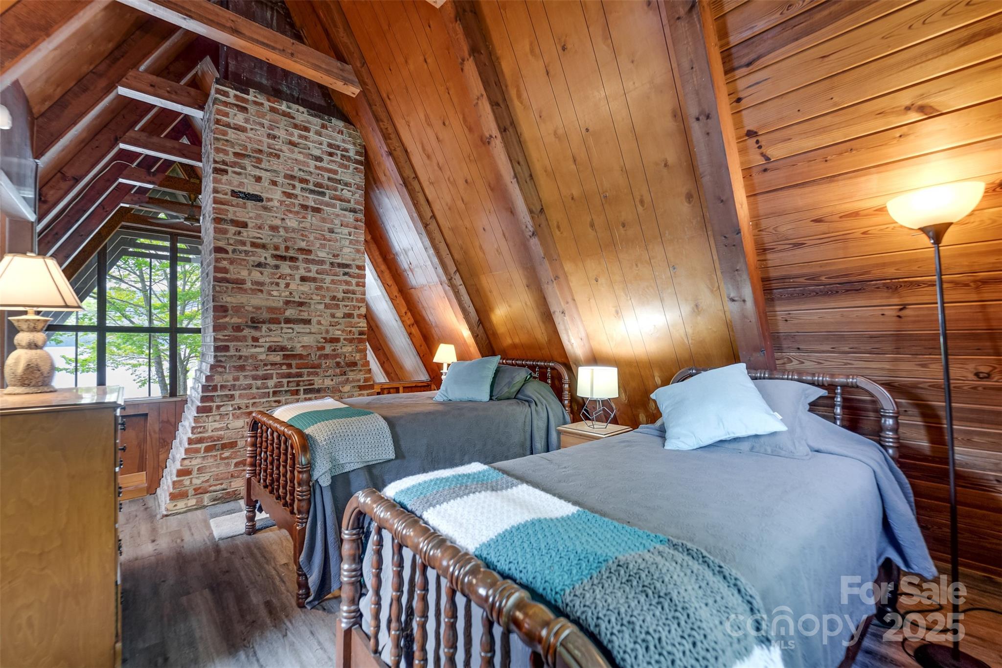 Thunderbird Mountain Resort - Residential