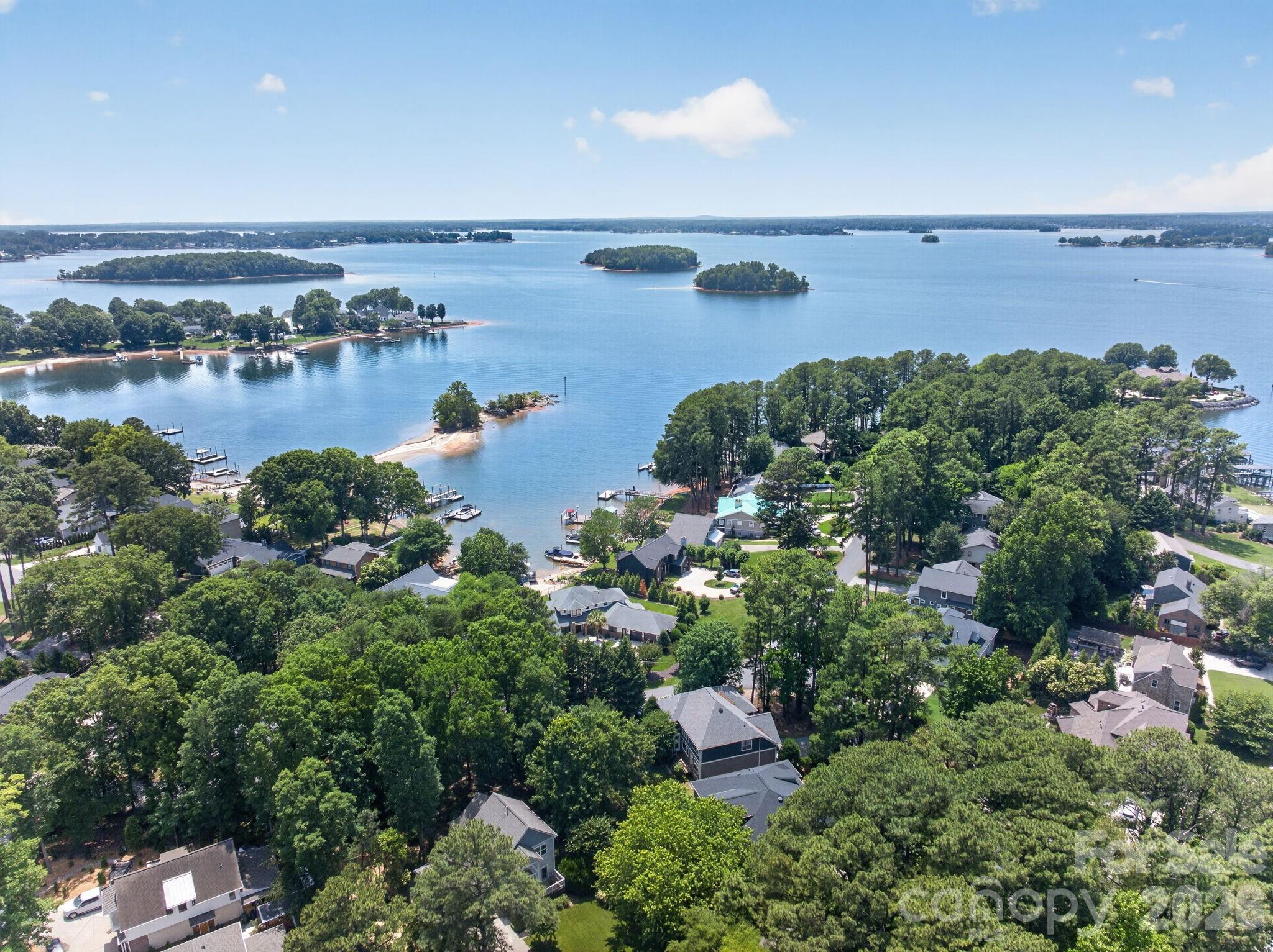 Island Forest - Residential