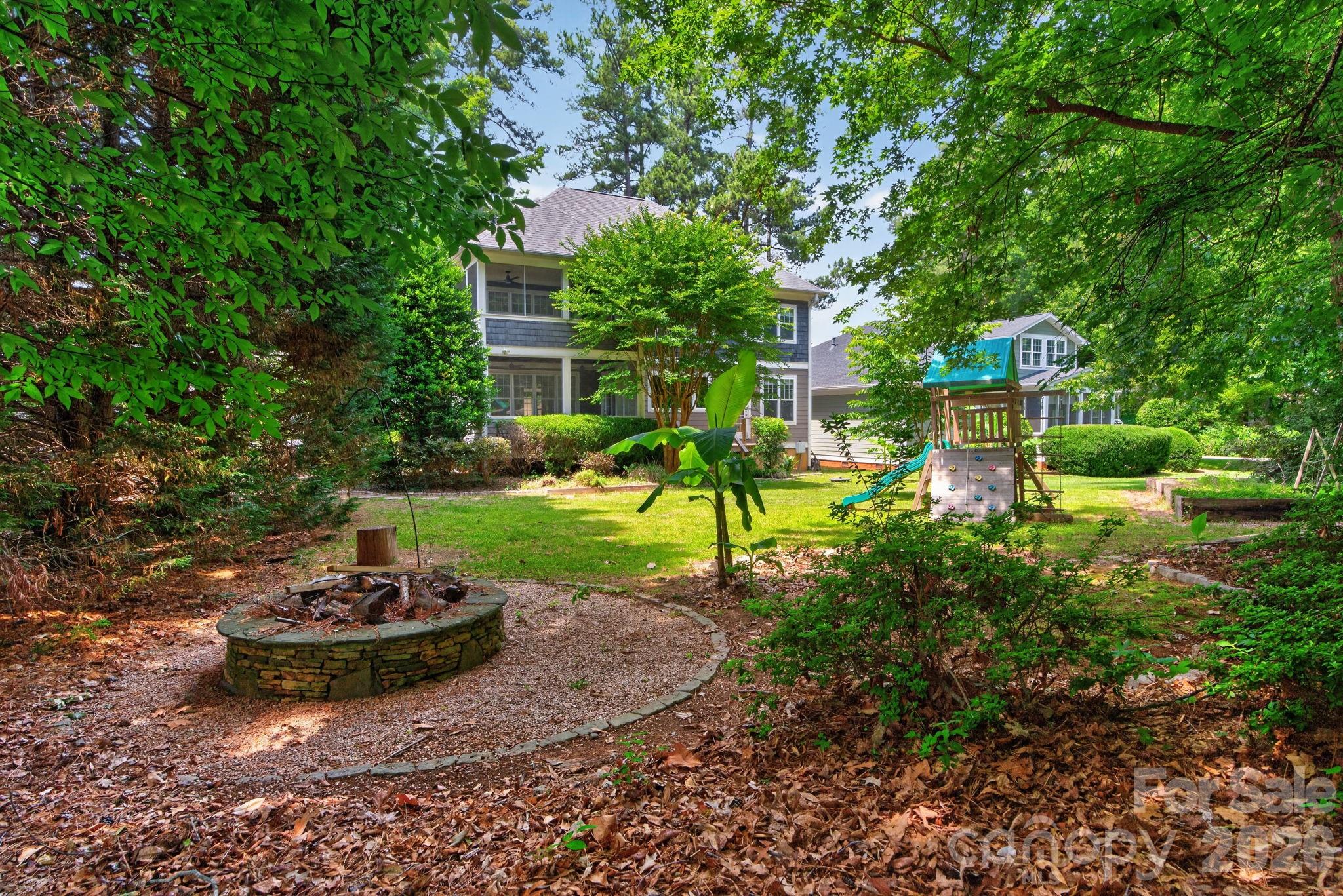 Island Forest - Residential