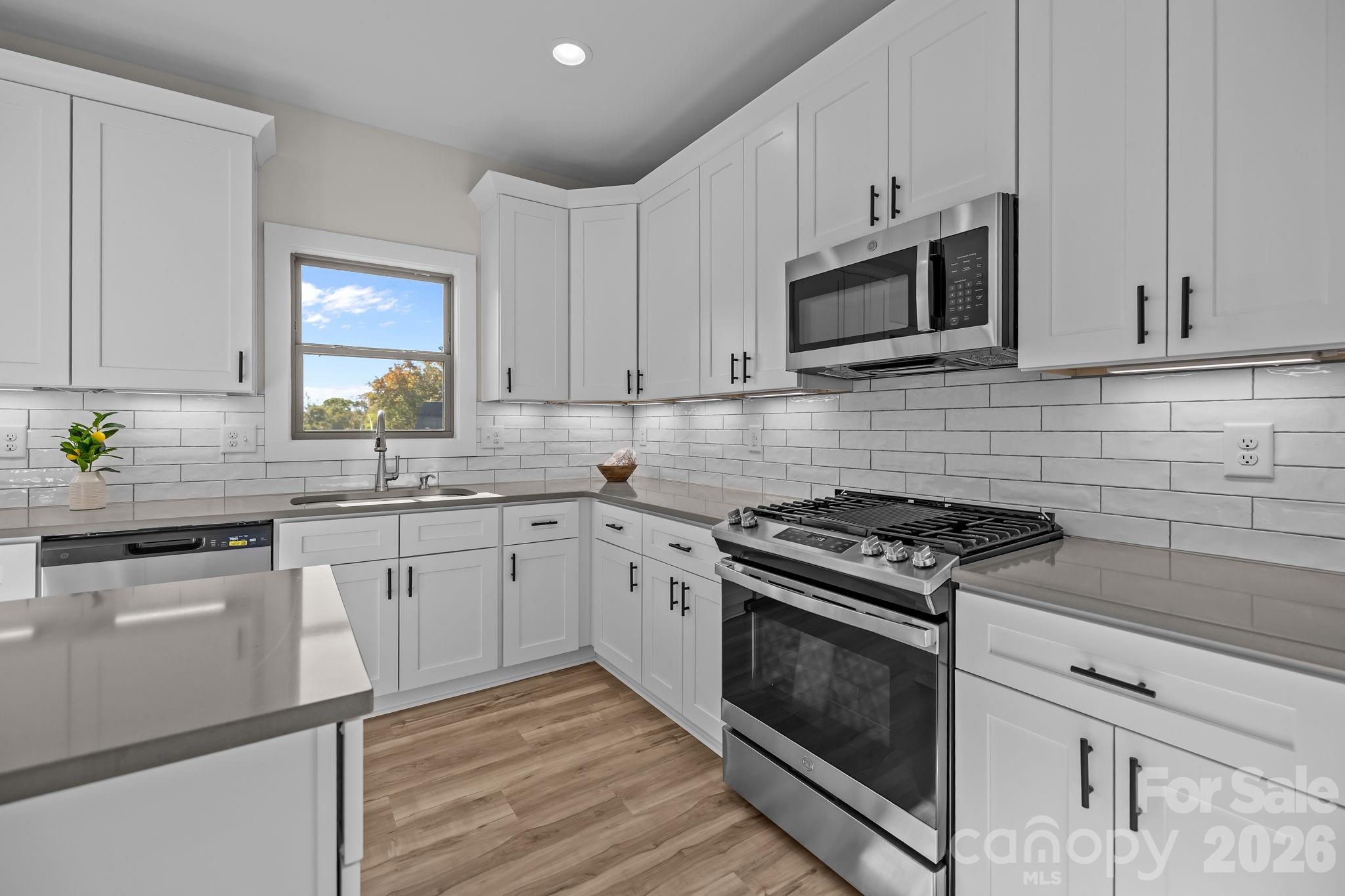 The Oaks at Camden - Residential