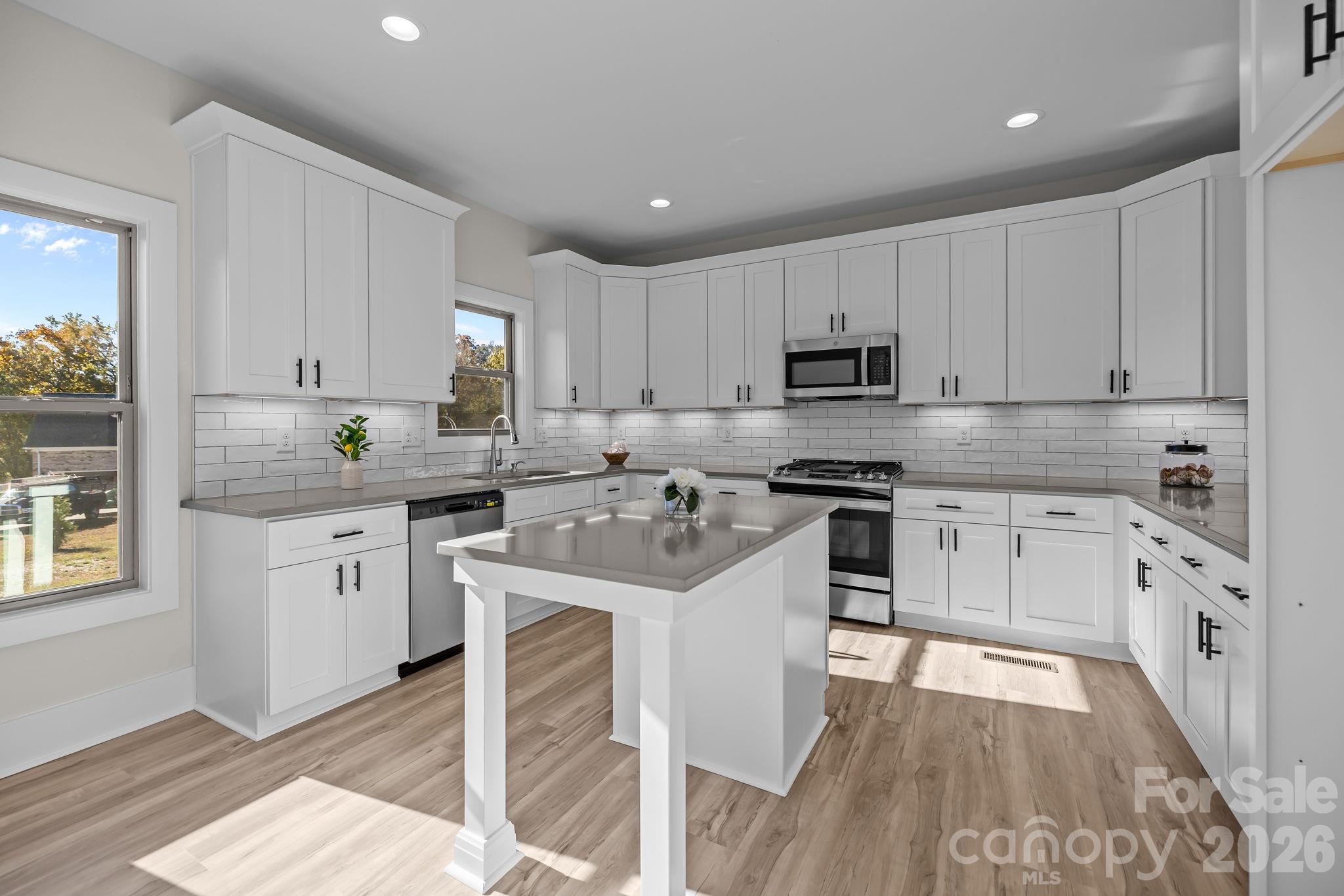 The Oaks at Camden - Residential