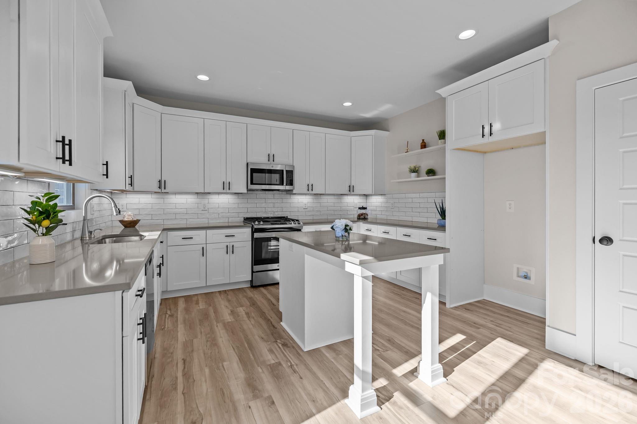 The Oaks at Camden - Residential