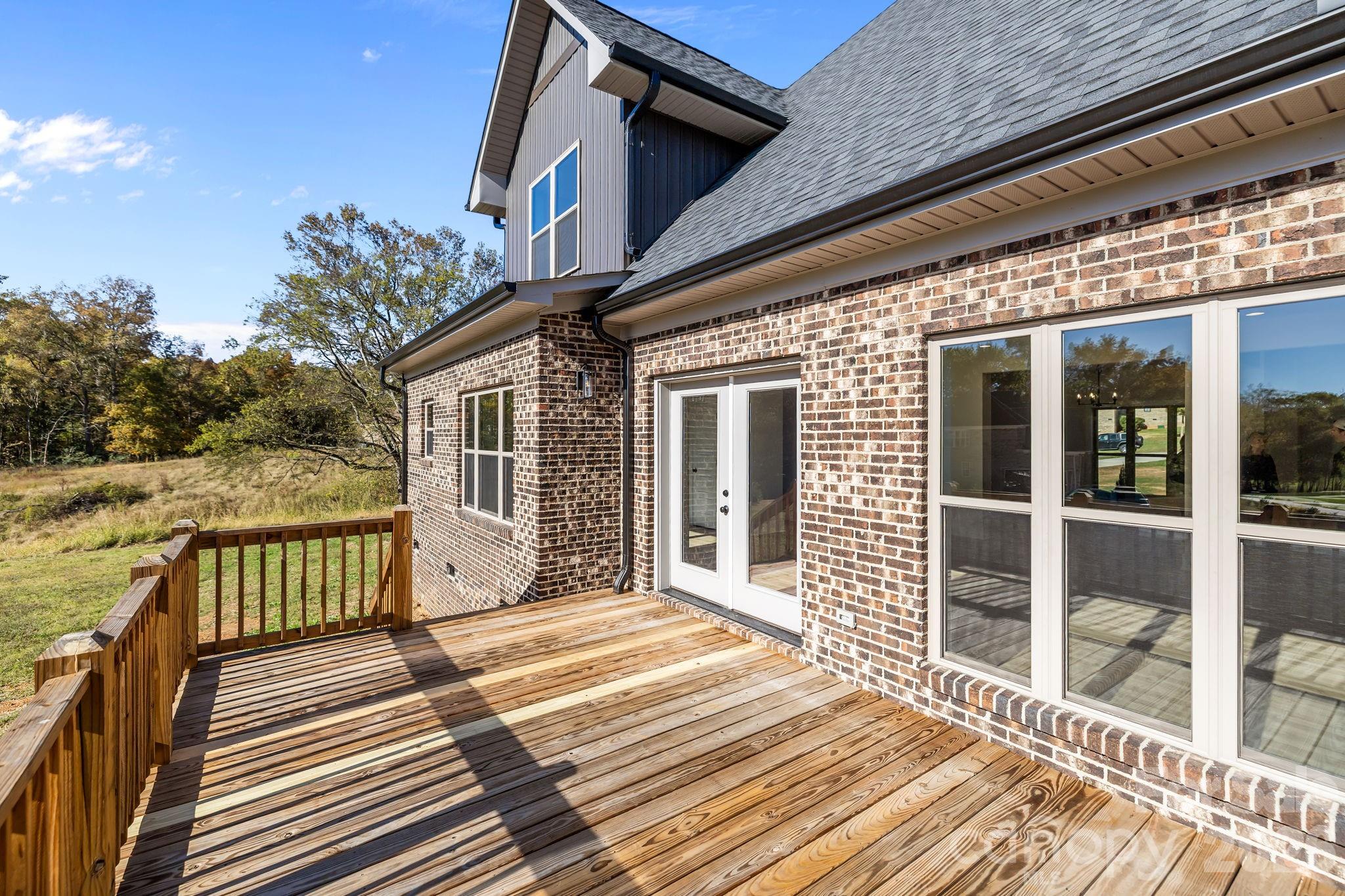 The Oaks at Camden - Residential