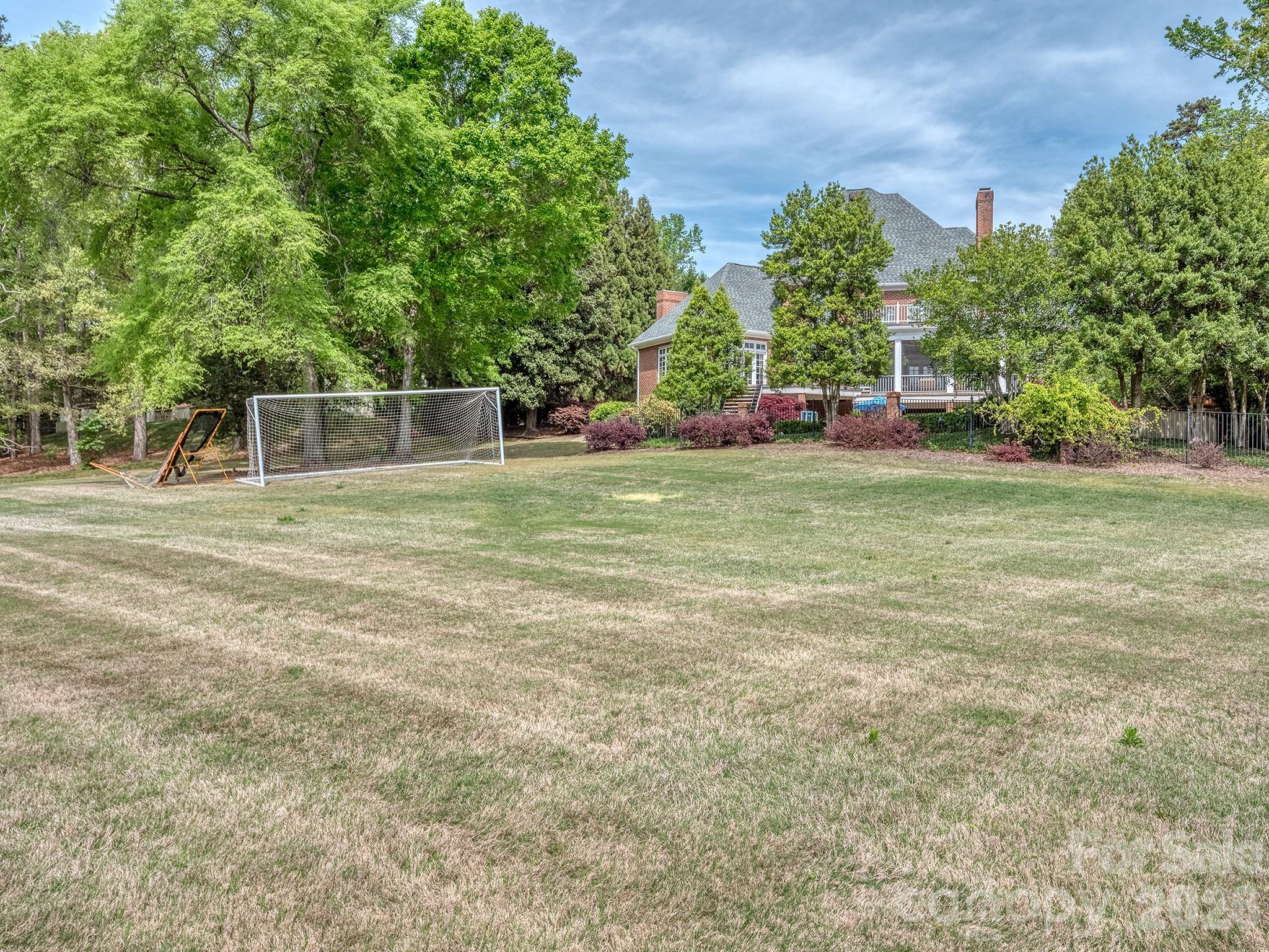 Piper Glen - Residential