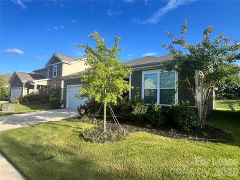 Photo of 8010 Foxcroft Drive, Monroe, NC 28110 (MLS # 4407250)
