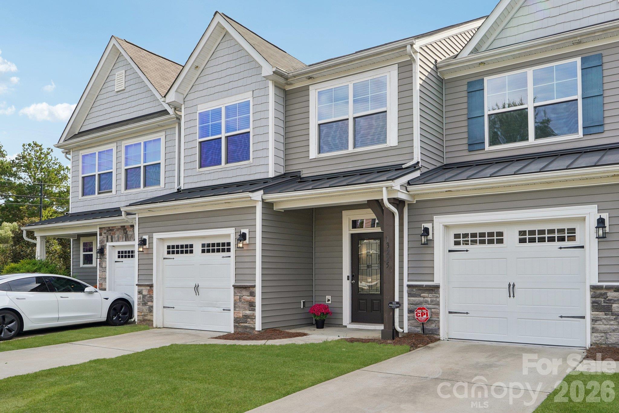 13225 Savannah Point Drive