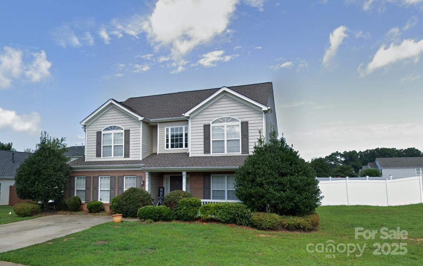 Lincolnton, North Carolina 28092, United States, 4 Bedrooms Bedrooms, ,3 BathroomsBathrooms,Residential,Active,1836