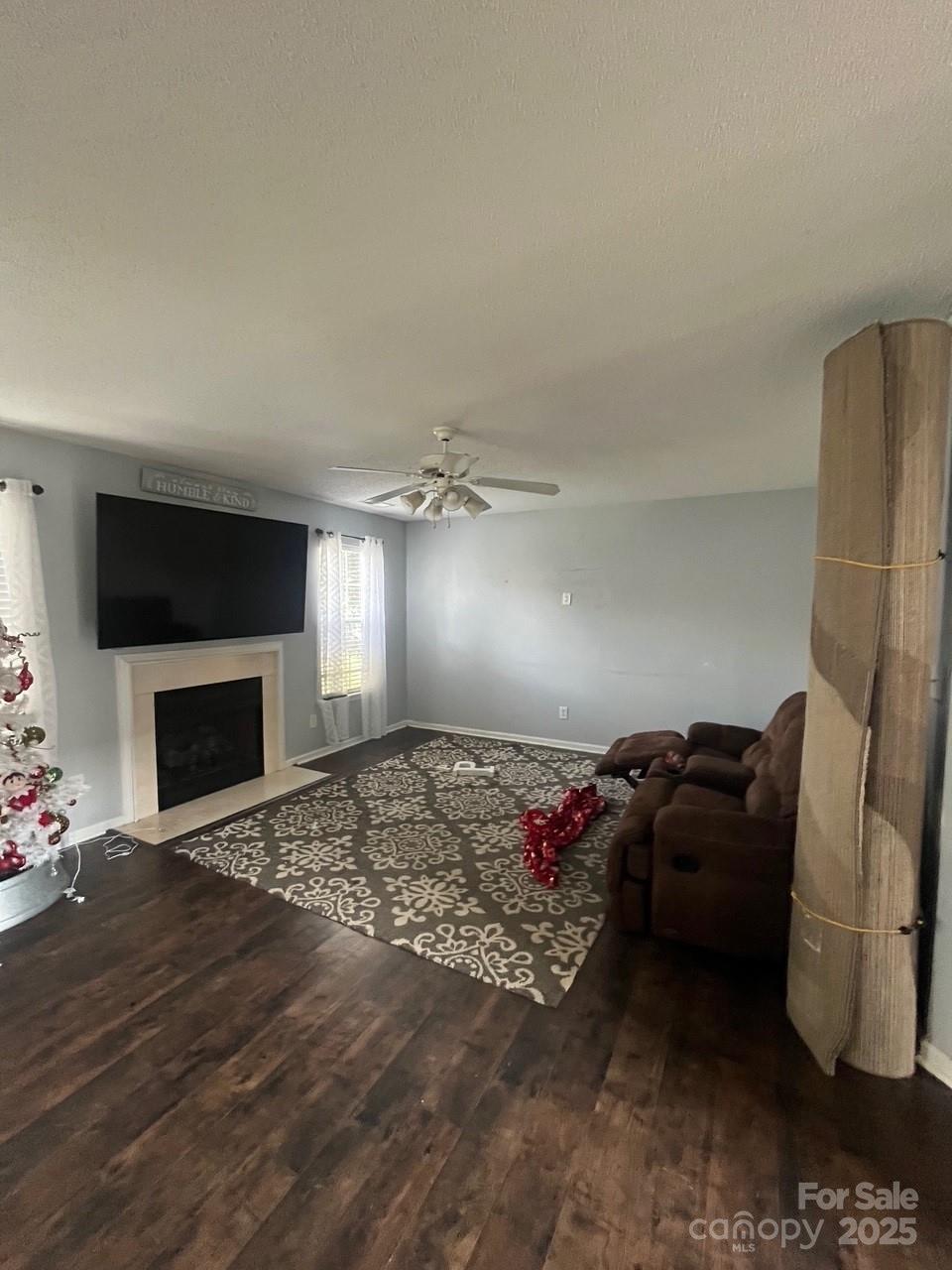 Lincolnton, North Carolina 28092, United States, 4 Bedrooms Bedrooms, ,3 BathroomsBathrooms,Residential,Active,1836