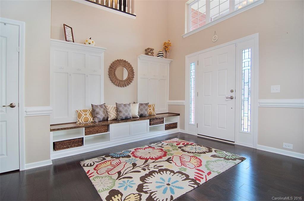 Hawks Creek - Residential