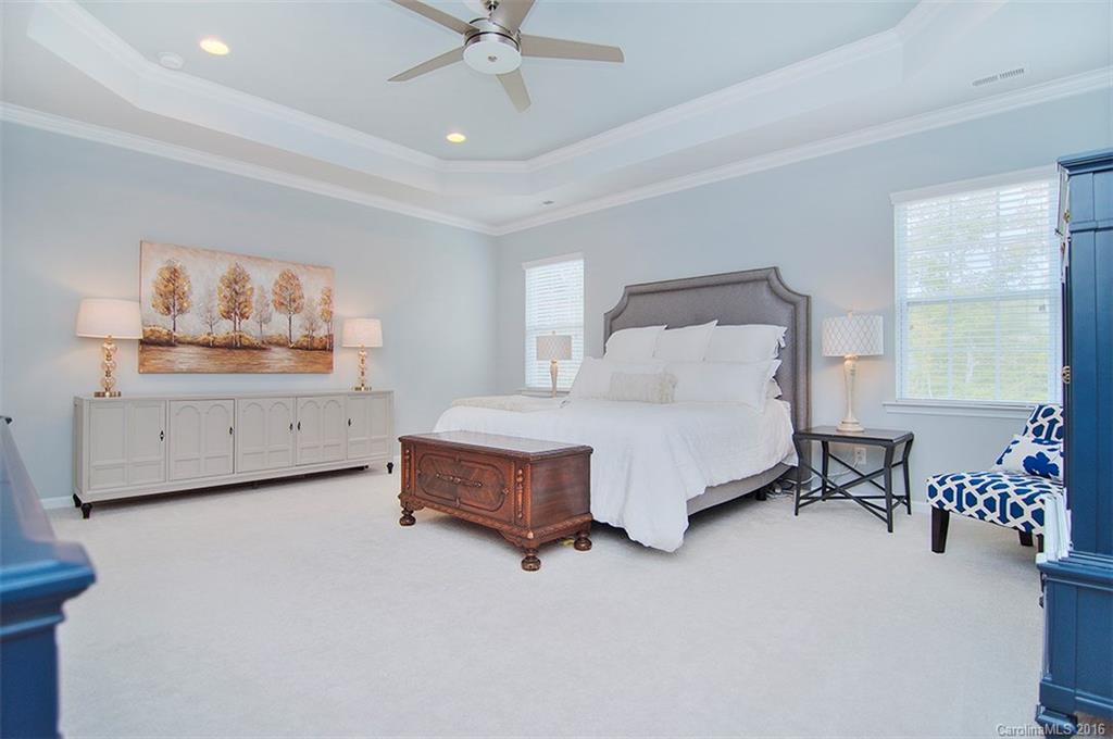 Hawks Creek - Residential