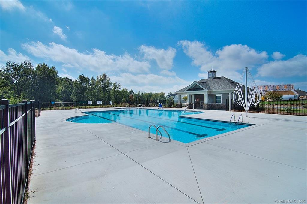 Hawks Creek - Residential