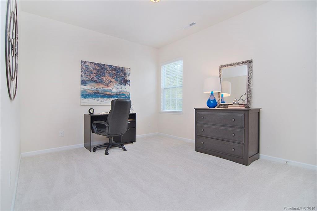 Hawks Creek - Residential