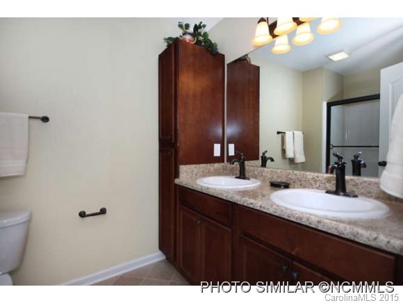 Creekside Village - Residential