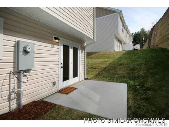 Creekside Village - Residential