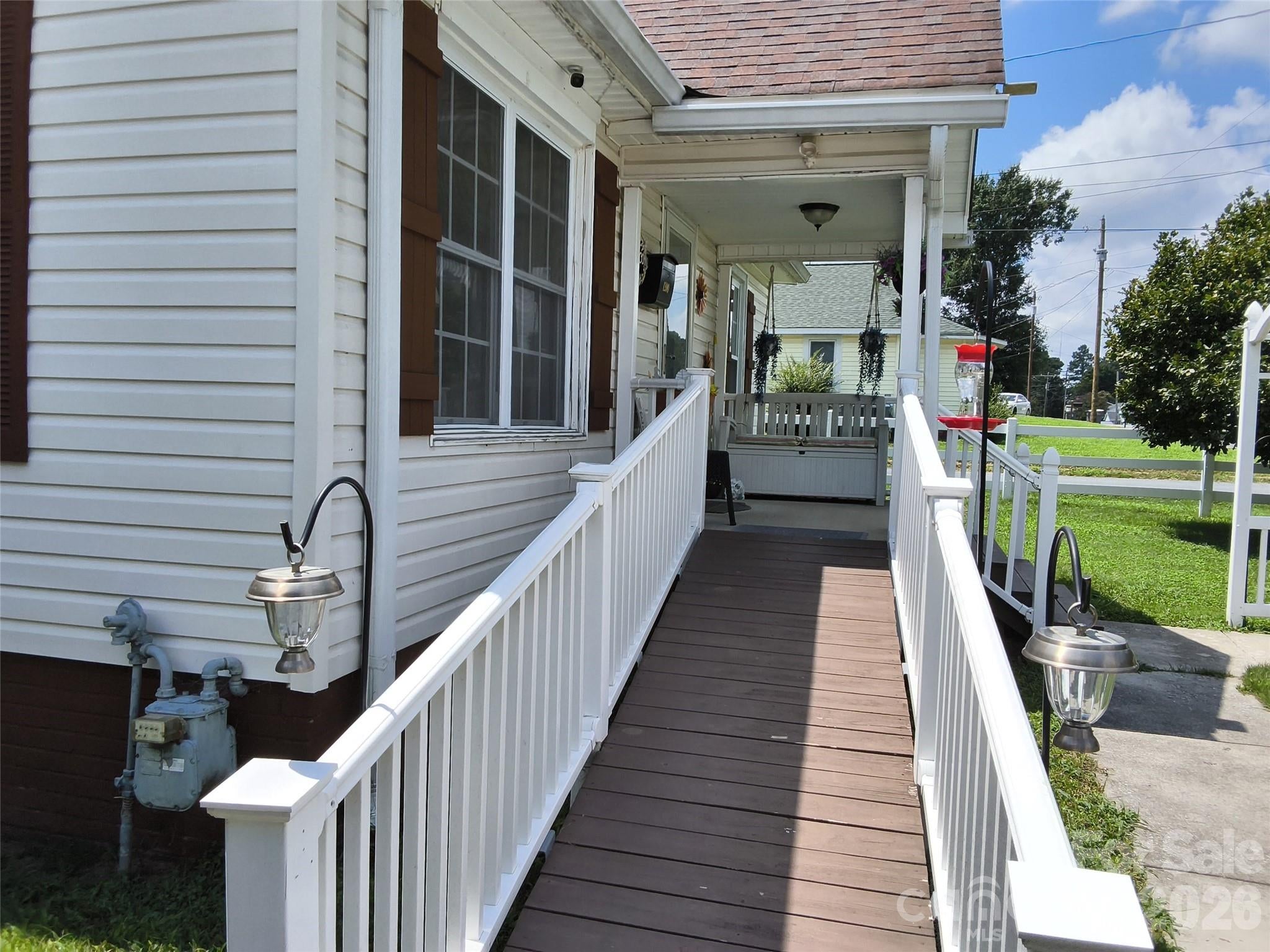 1200 Woodlawn Street
