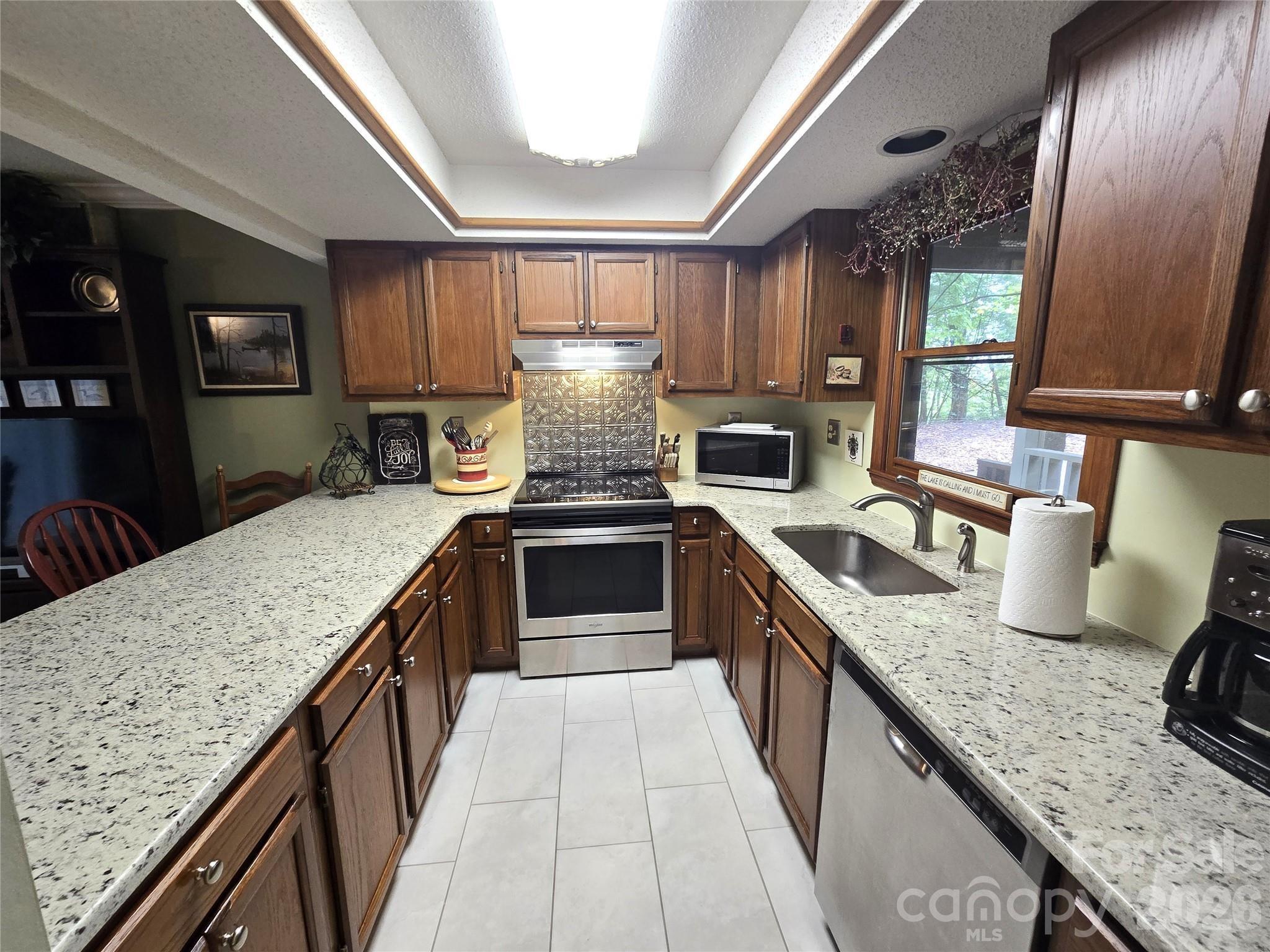 Rumbling Bald on Lake Lure - Residential