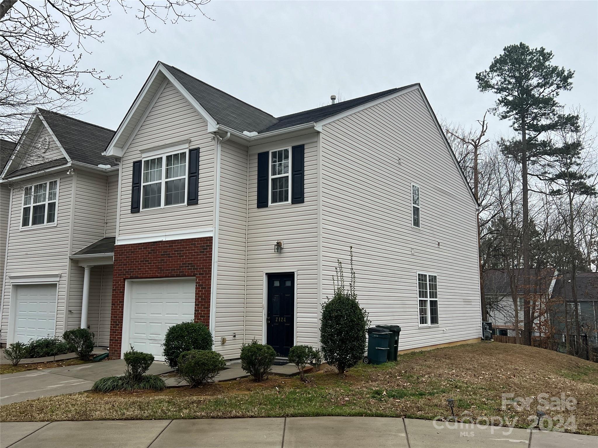 Abbotts Glen - Residential