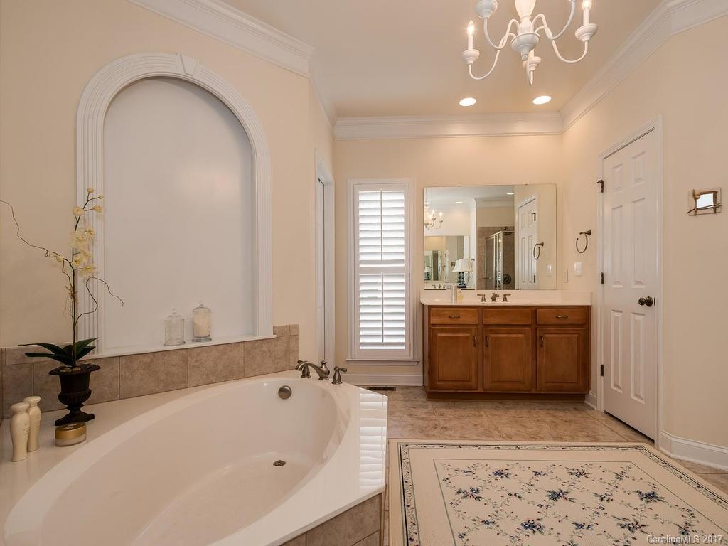 The Palisades - Residential