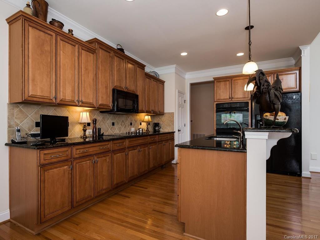 The Palisades - Residential