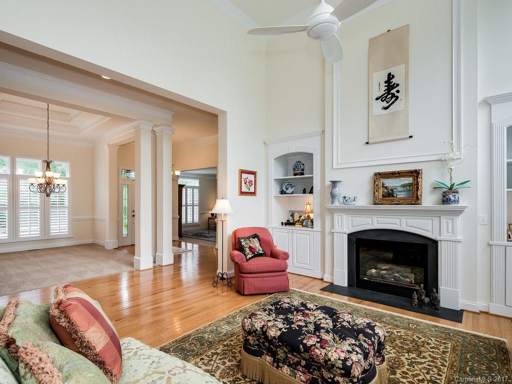 The Palisades - Residential