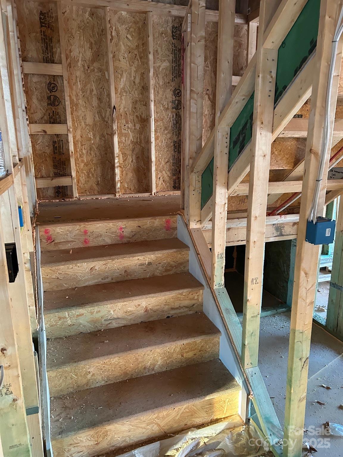 The Courtyards at Hodges Farm - Residential