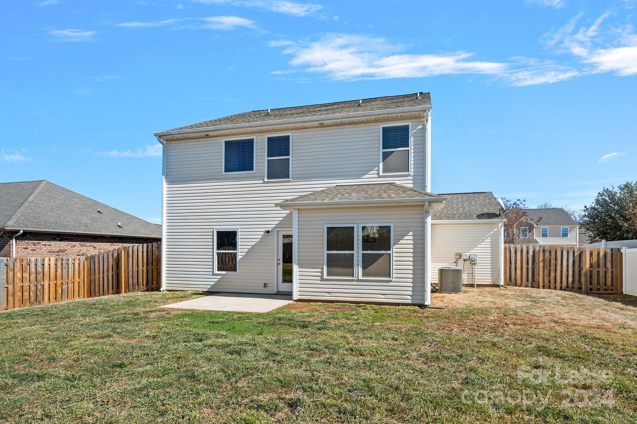 Hidden Lakes - Residential Lease