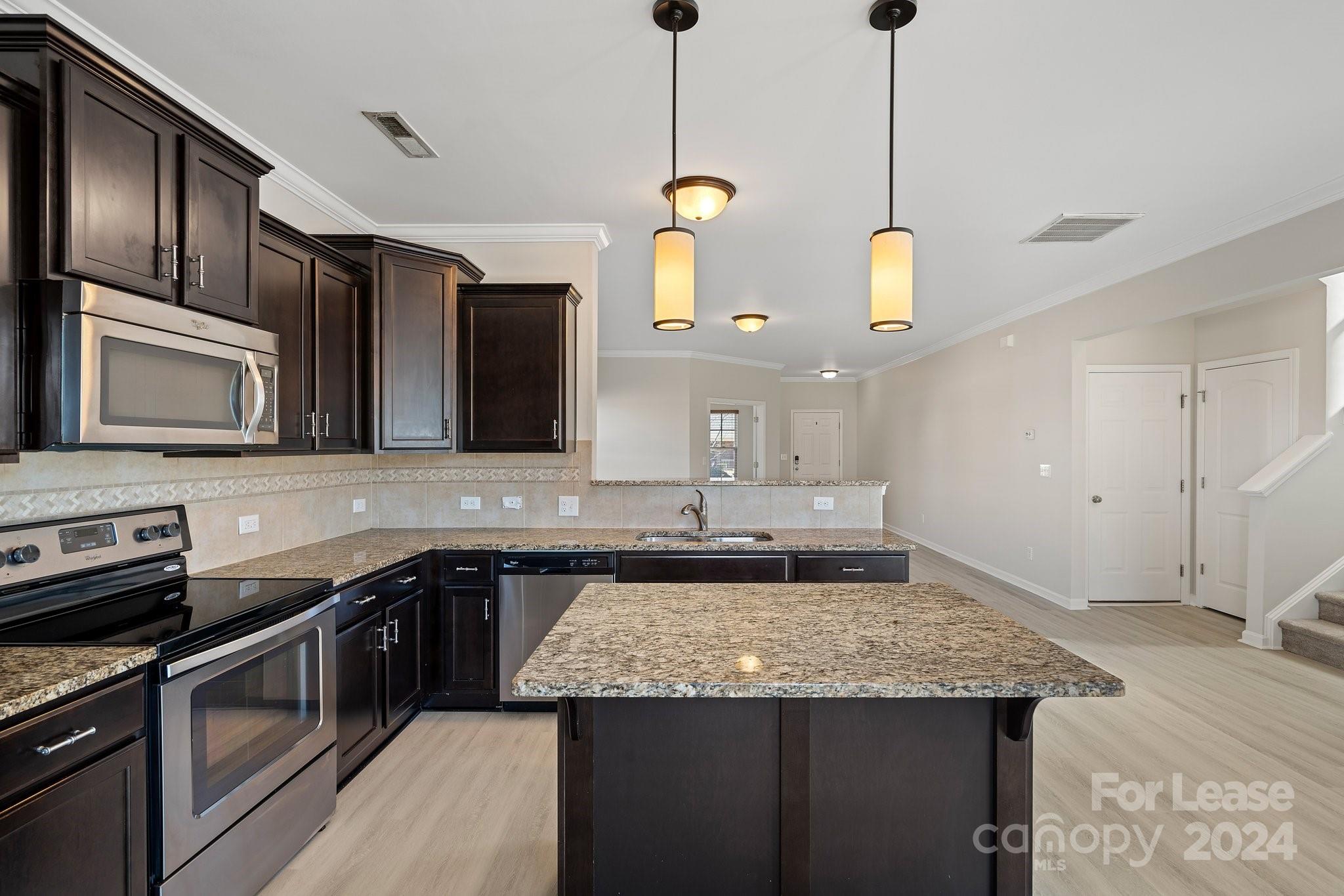 Hidden Lakes - Residential Lease