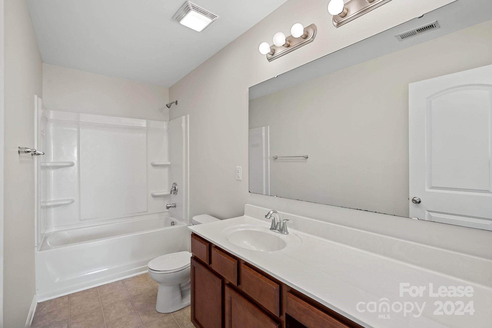 Hidden Lakes - Residential Lease