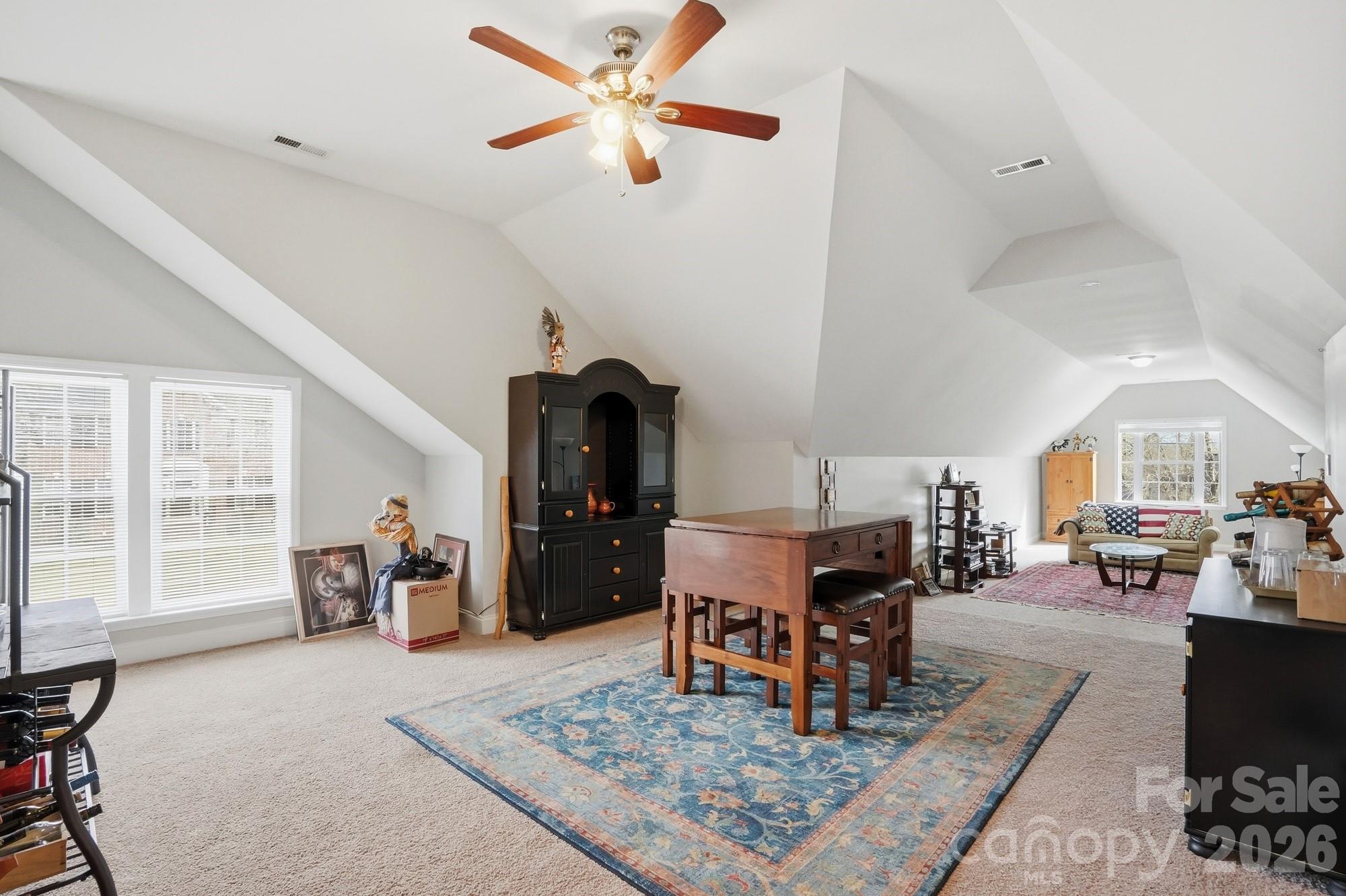 Quellin - Residential