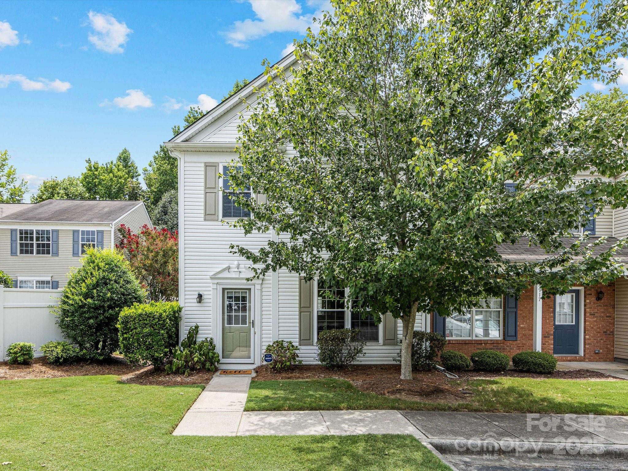 6913 Rothchild Drive