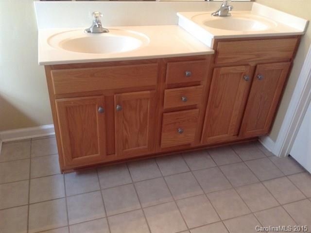 Old Stone Crossing - Residential Lease