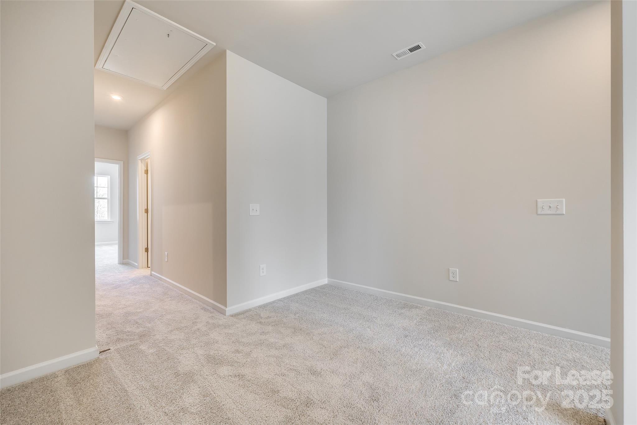 Ashburn - Residential Lease