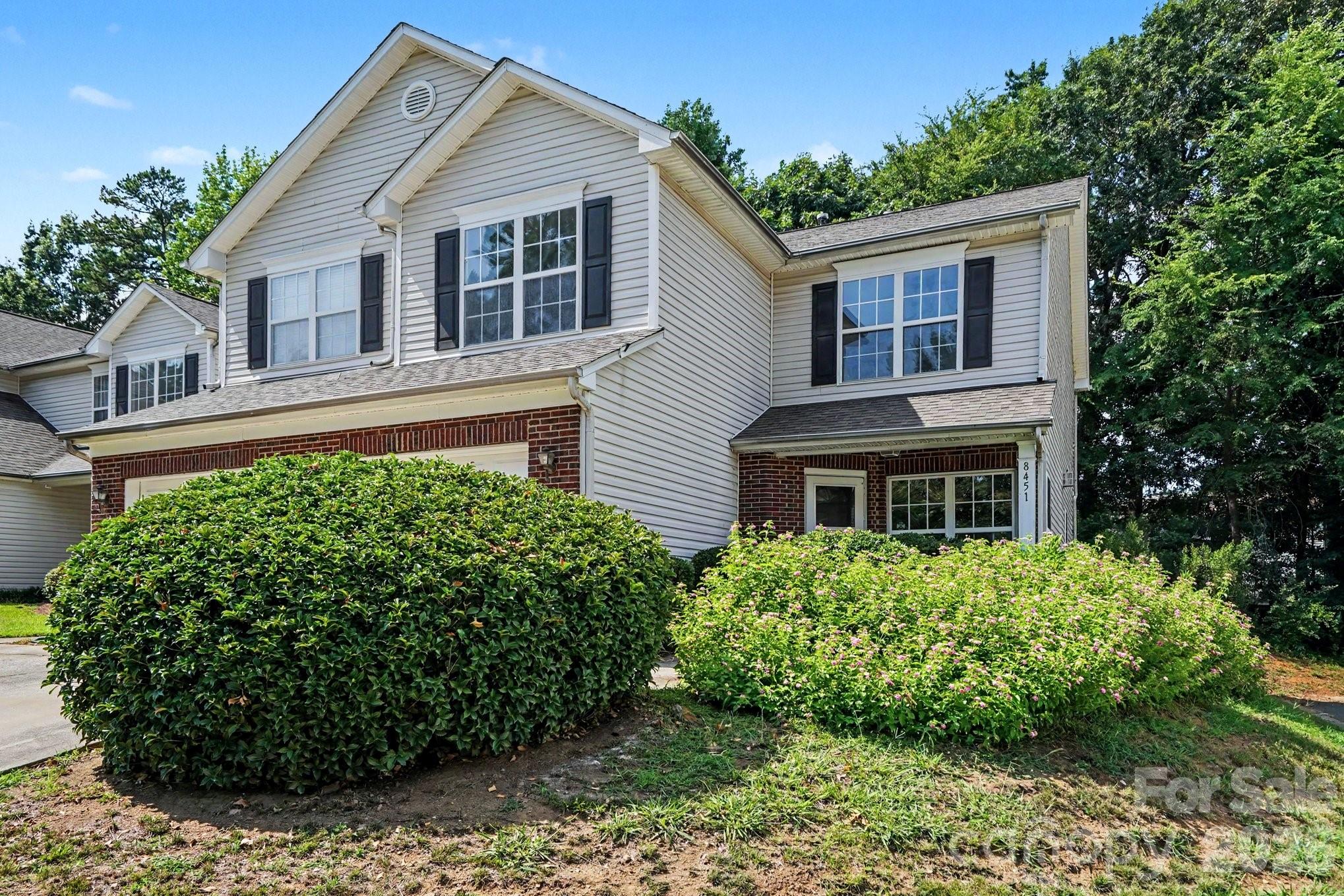 8451 Carolina Lily Lane