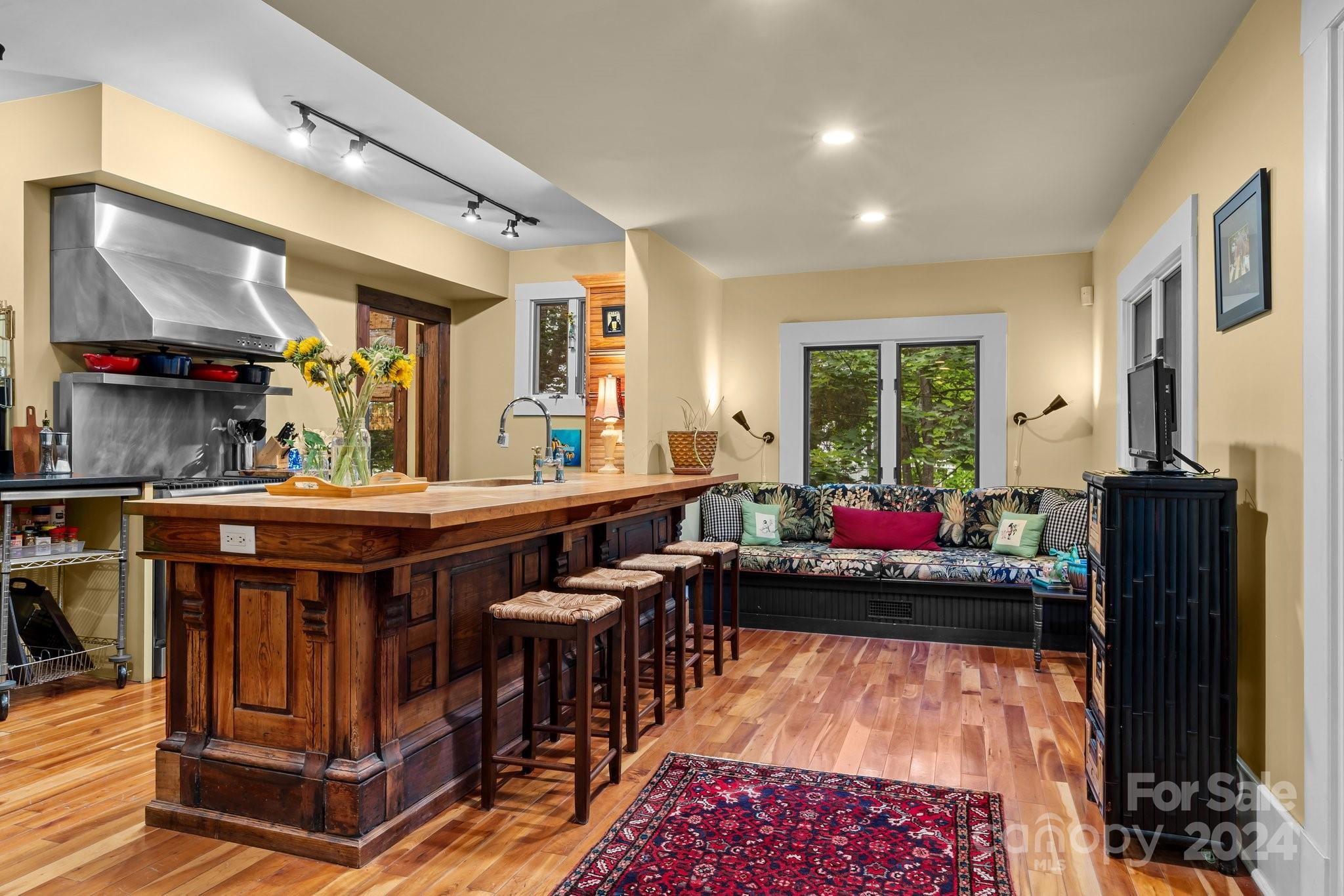 Montford - Residential