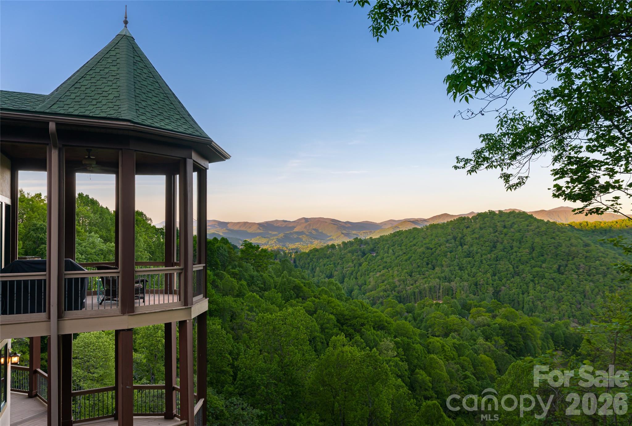 326 Summit Drive