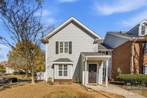 9401 S Vicksburg Park Court Charlotte NC 28210