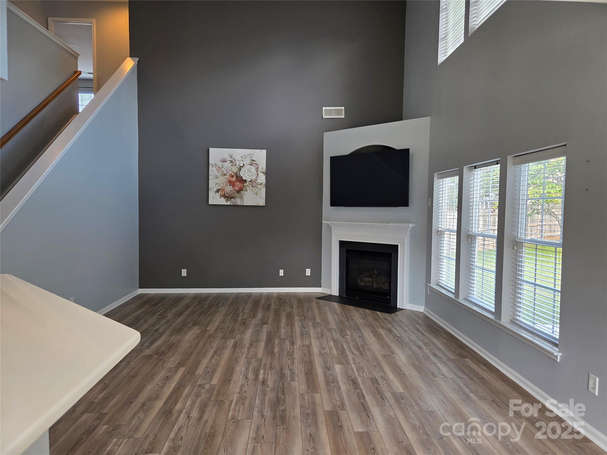 186 Golden Valley Drive
