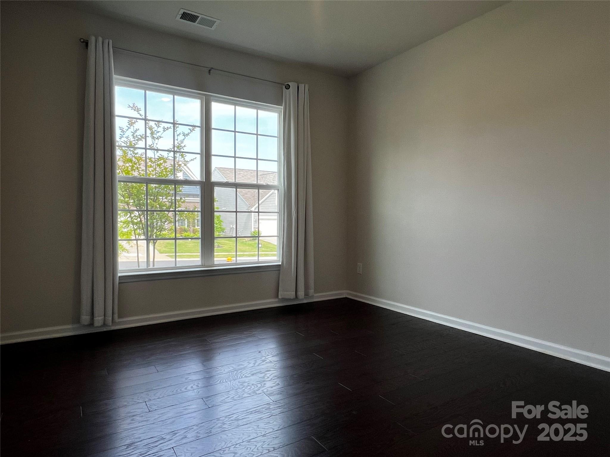 147 Dubois Drive