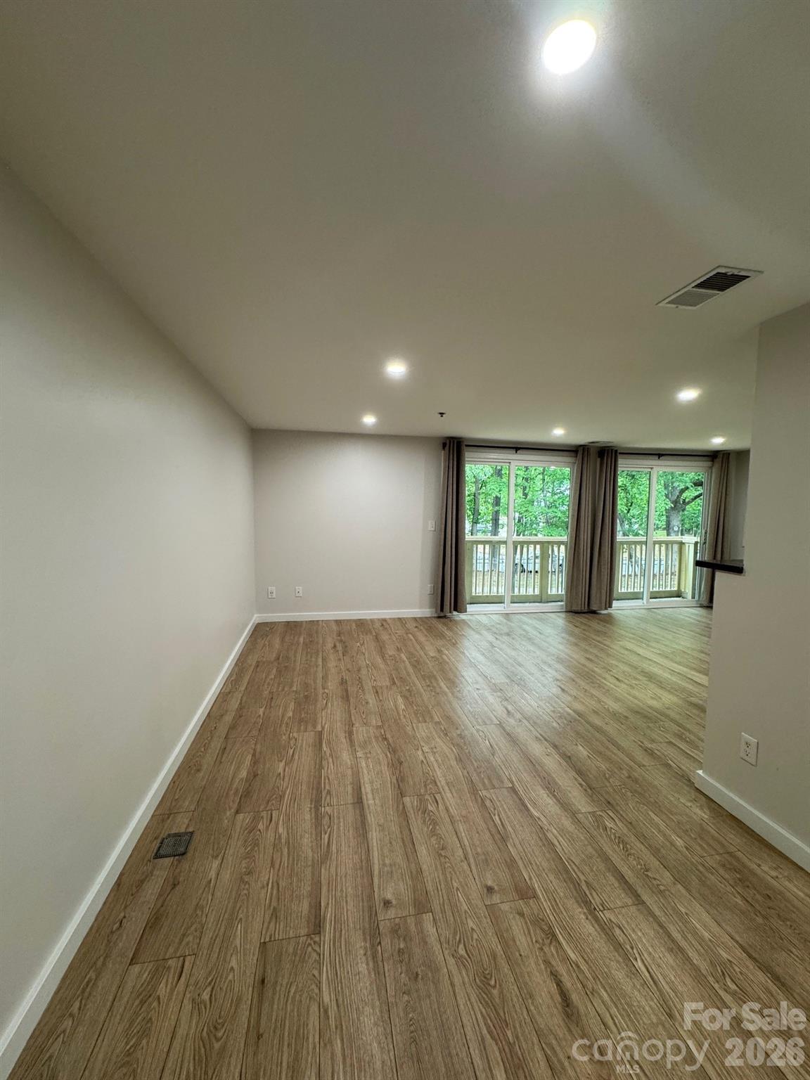 1604 Arlyn Circle G