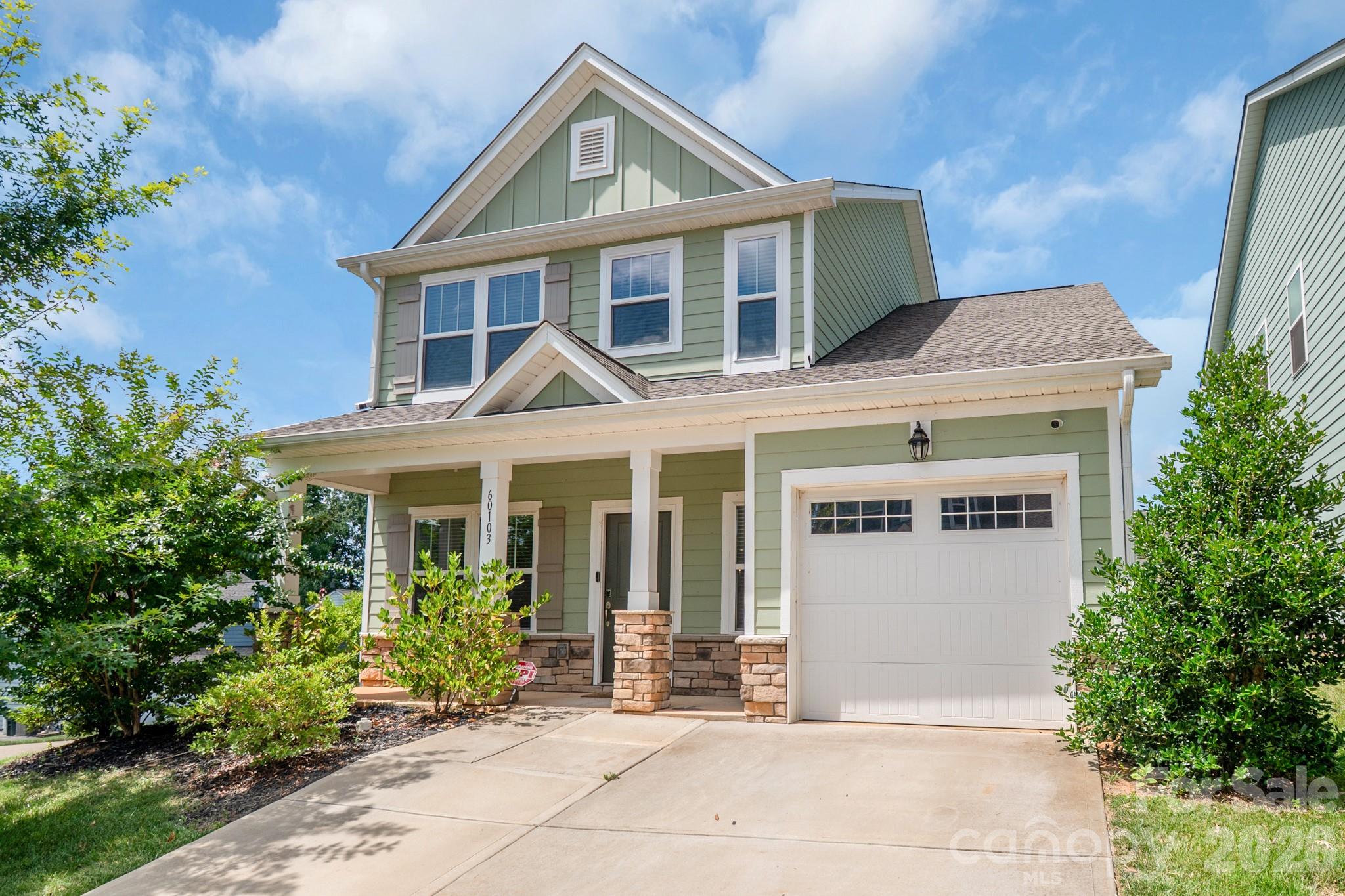 60103 Blue Bird Lane