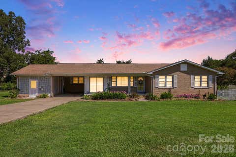 Photo for 2997 Flat Creek Road