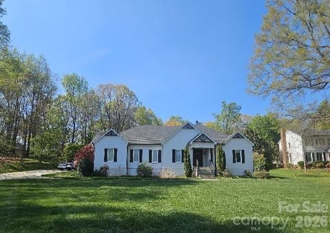 4317 Steepleton Way Charlotte NC 28215