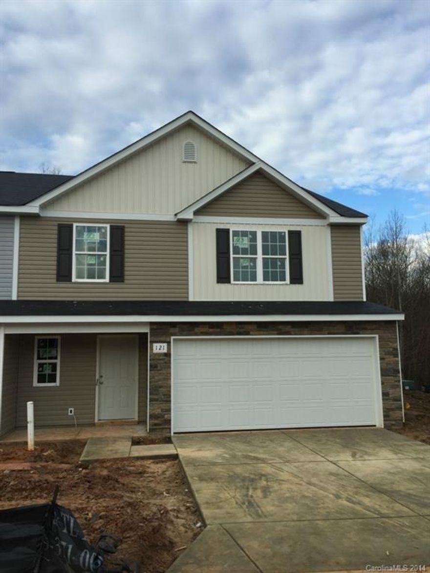 2 story townhome close to EVERYTHING! Beautiful open floor plan with cooks kitchen, large island with breakfast bar all open onto the HUGE family room. Upstairs you'll find 3 bedrooms and a large loft you can use as a tv room, game room, media room!