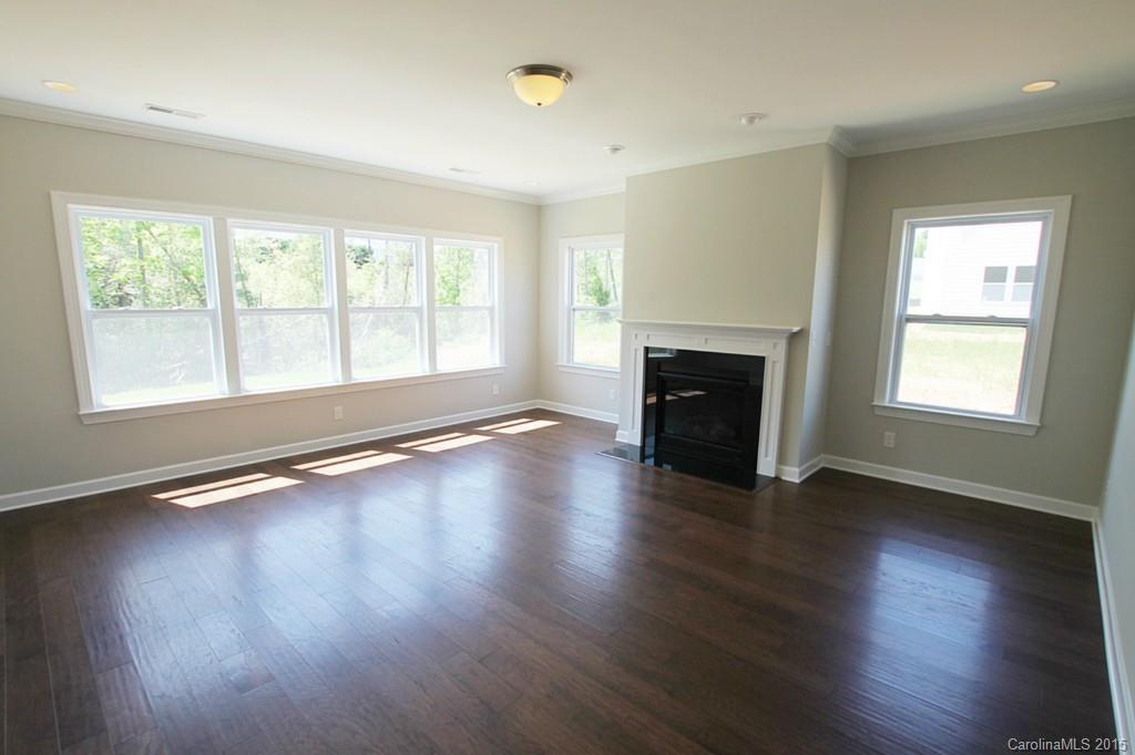 Lake Ridge - Residential