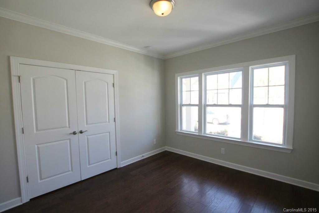 Lake Ridge - Residential