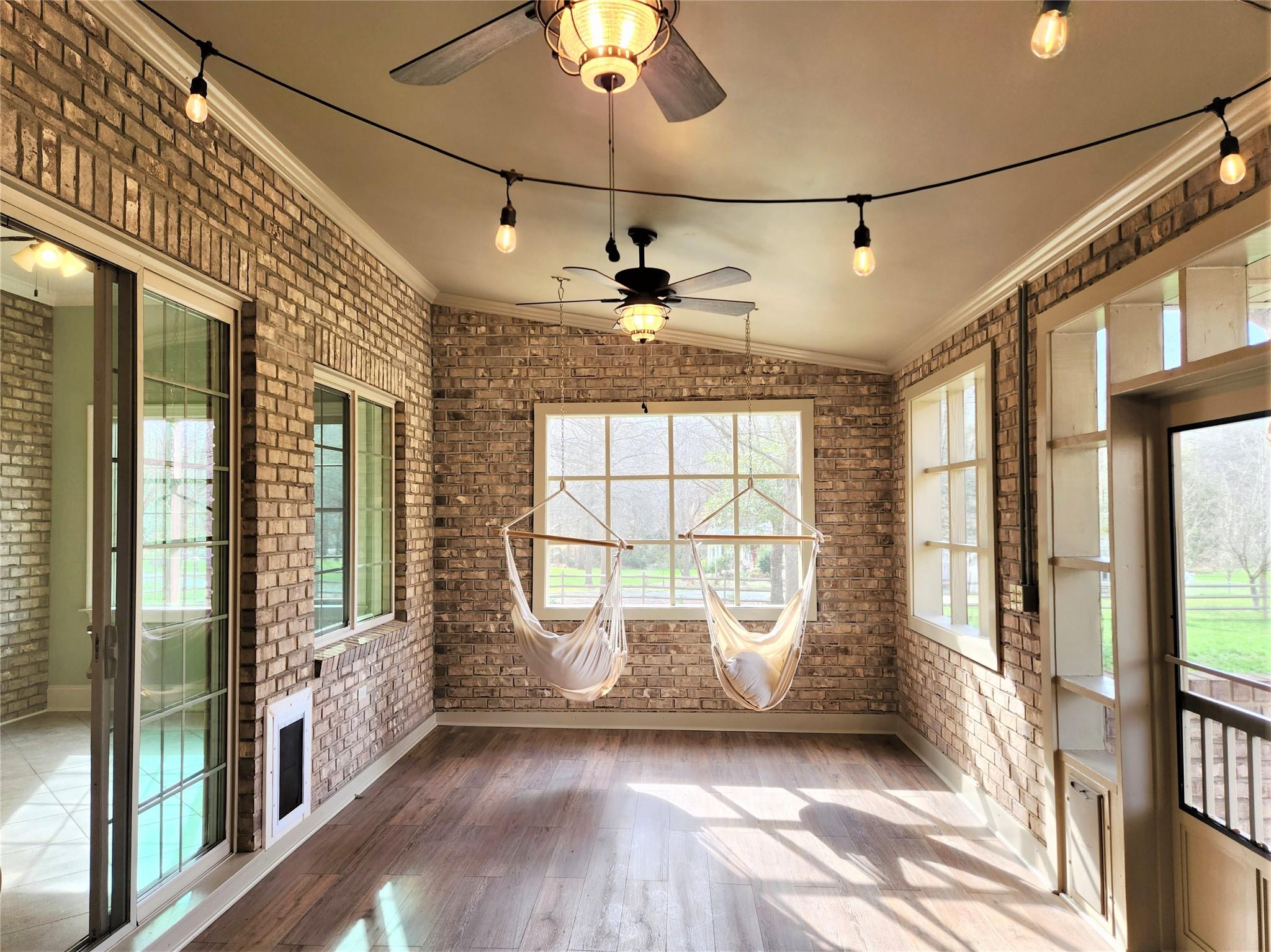 Hidden Oaks - Residential