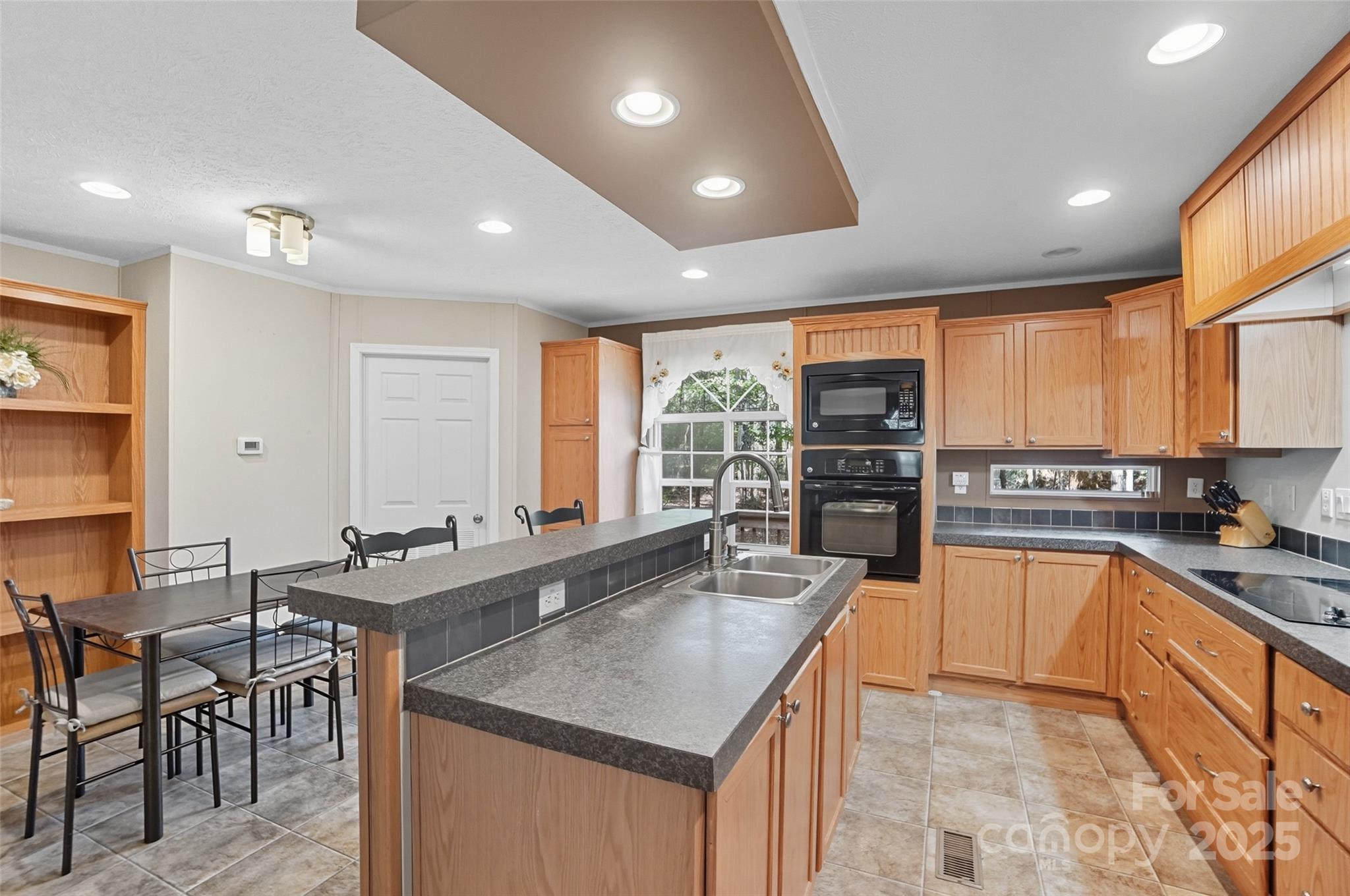 Kingsbury Square - Residential