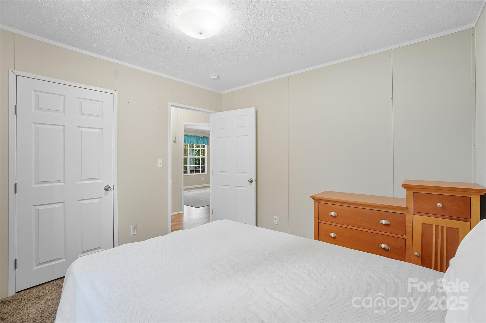 Kingsbury Square - Residential